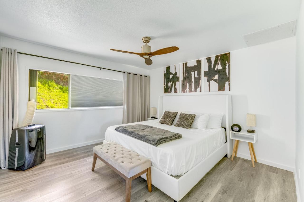 Newly Renovated With Sup Paddle Boards And Golf Clubs Included * Kailua-Kona