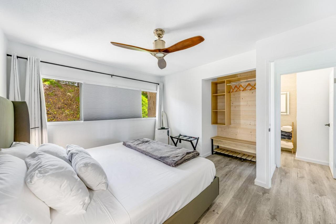 Newly Renovated With Sup Paddle Boards And Golf Clubs Included * Kailua-Kona